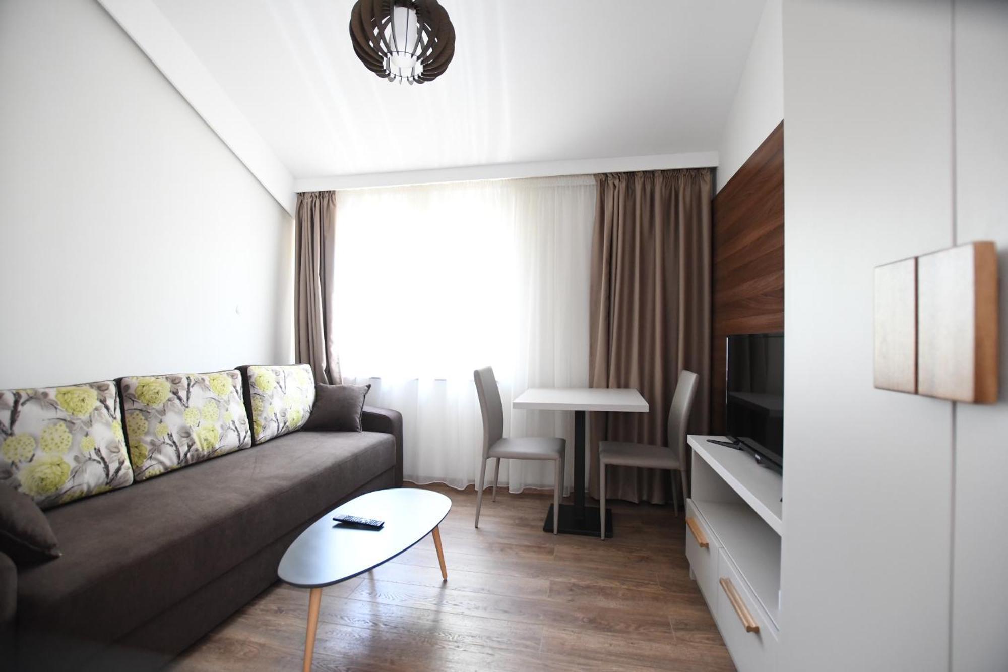 Atrijum Apartments And Rooms Kladovo Exteriér fotografie