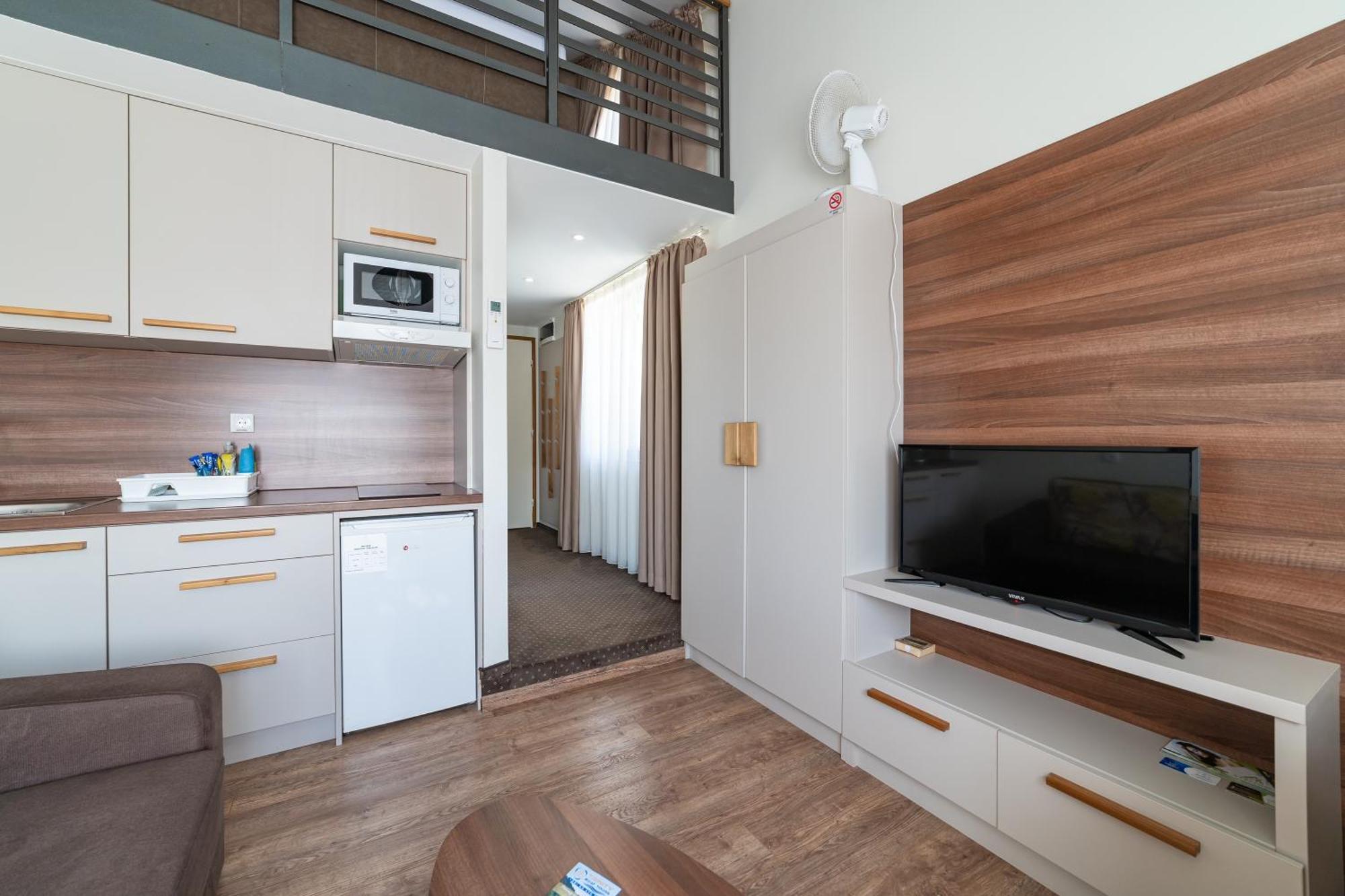 Atrijum Apartments And Rooms Kladovo Exteriér fotografie