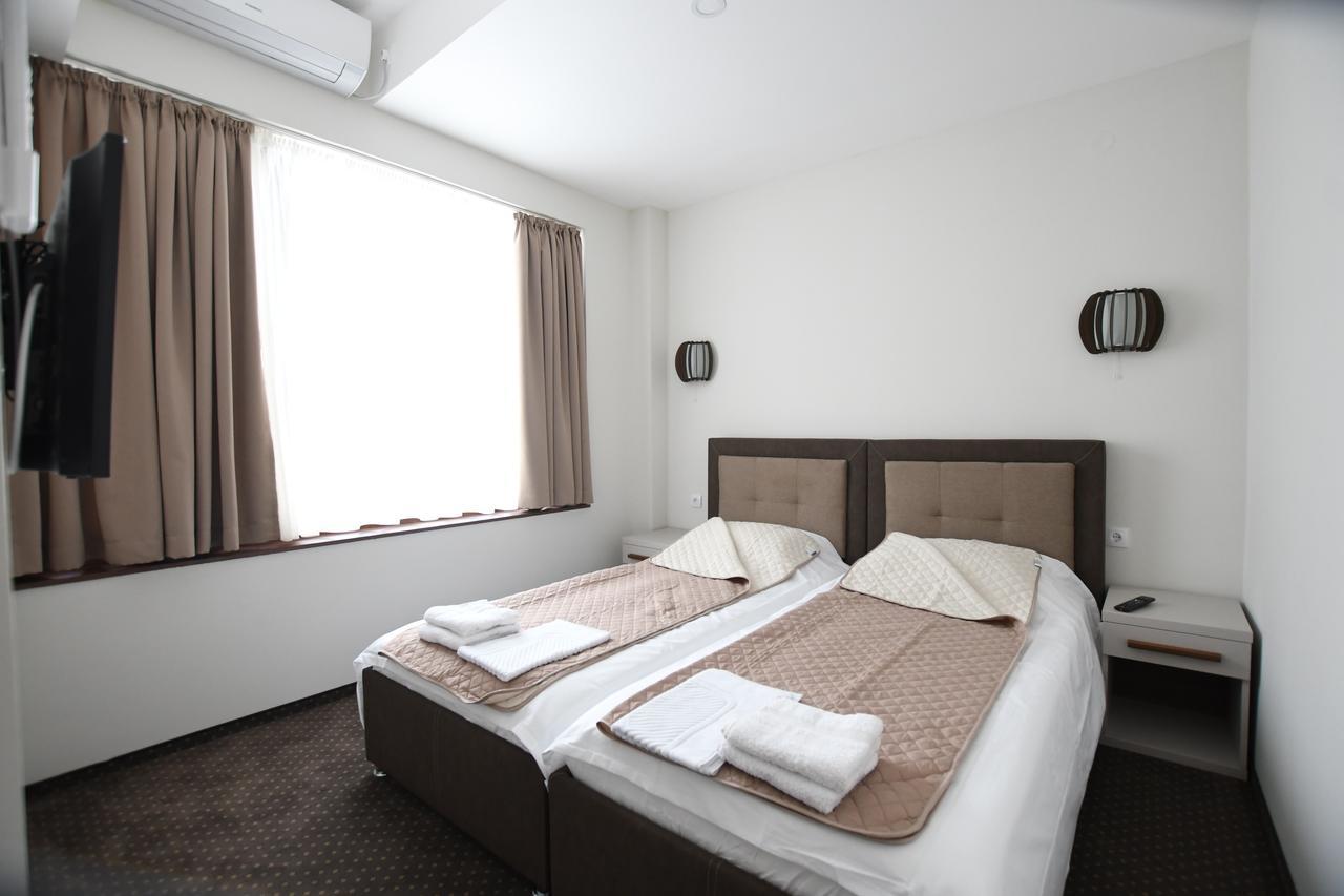 Atrijum Apartments And Rooms Kladovo Exteriér fotografie